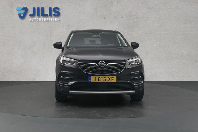 Opel Grandland X 1.2 Turbo Business Executive | Trekhaak | Half leder | LED koplampen
