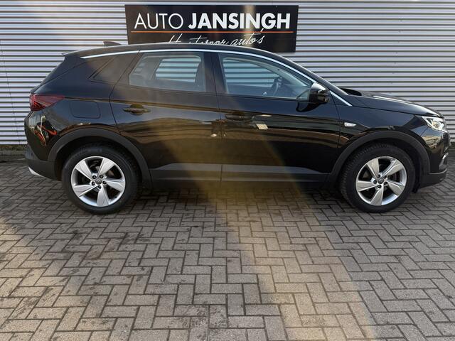Opel Grandland X 1.2 Turbo Innovation Automaat!! | Stoelverwarming V+A | Camera | Navi | Cruise | LM Velgen | Keyless | RIJKLAARPRIJS INCL 12 MAANDEN GARANTIE EN BEURT