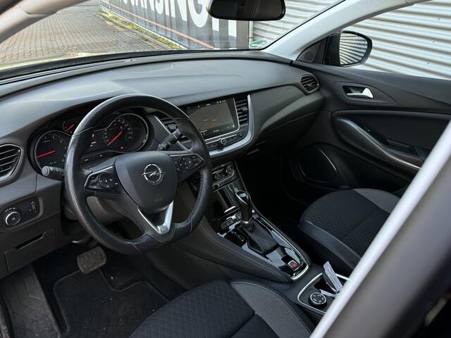 Opel Grandland X 1.2 Turbo Innovation Automaat!! | Stoelverwarming V+A | Camera | Navi | Cruise | LM Velgen | Keyless | RIJKLAARPRIJS INCL 12 MAANDEN GARANTIE EN BEURT