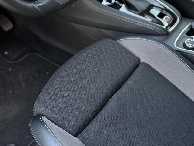 Opel Grandland X 1.2 Turbo Innovation Automaat!! | Stoelverwarming V+A | Camera | Navi | Cruise | LM Velgen | Keyless | RIJKLAARPRIJS INCL 12 MAANDEN GARANTIE EN BEURT