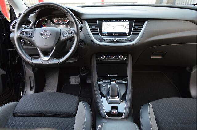 Opel Grandland X 1.6 Turbo Hybrid Business Executive O.a: Clima, Navi, Cruise, PDC, Camera, Carplay, Etc. All-in prijs!