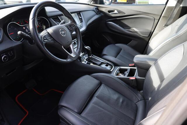 Opel Grandland X 1.2 Turbo Ultimate CAMERA LEER MEMORY STOELVENTILATIE STUUR/RUIT/STOELVERWARMING(4x) CARPLAY DAB 18"LMV DISTRIBUTIE=VERVANGEN!! ELEK.ACHTERKLEP 2xPDC ENZ!
