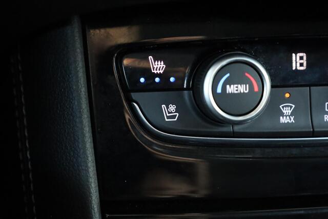 Opel Grandland X 1.2 Turbo Ultimate CAMERA LEER MEMORY STOELVENTILATIE STUUR/RUIT/STOELVERWARMING(4x) CARPLAY DAB 18"LMV DISTRIBUTIE=VERVANGEN!! ELEK.ACHTERKLEP 2xPDC ENZ!