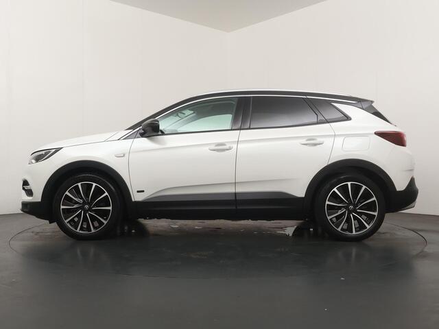 Opel Grandland X 1.6 Turbo Hybrid4 Ultimate - Automaat - Navigatie - Climate Controle