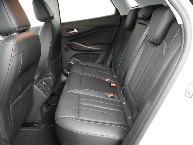 Opel Grandland X 1.6 Turbo Hybrid4 Ultimate - Automaat - Navigatie - Climate Controle
