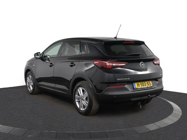 Opel Grandland X 1.2 Turbo Online Edition - Trekhaak - Navigatie - Cruise control - AppleCarplay - Android Auto - Virena zekerheidspakket (BOVAG) 895, -