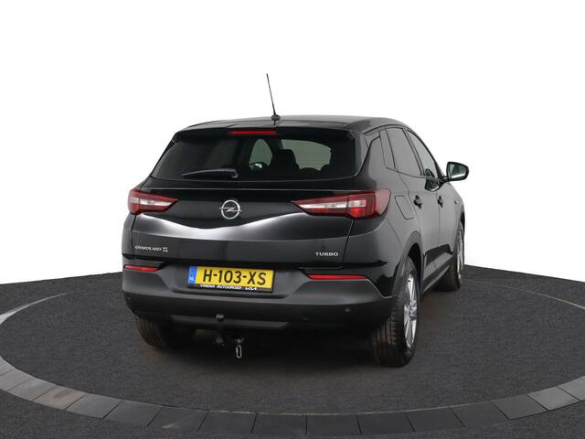 Opel Grandland X 1.2 Turbo Online Edition - Trekhaak - Navigatie - Cruise control - AppleCarplay - Android Auto - Virena zekerheidspakket (BOVAG) 895, -