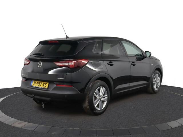 Opel Grandland X 1.2 Turbo Online Edition - Trekhaak - Navigatie - Cruise control - AppleCarplay - Android Auto - Virena zekerheidspakket (BOVAG) 895, -