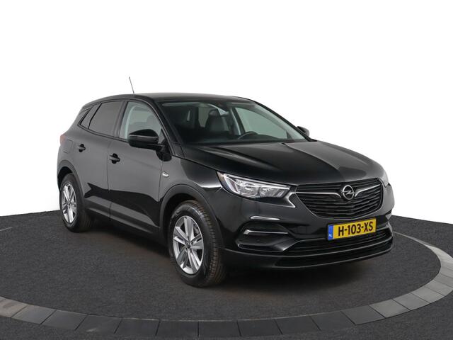 Opel Grandland X 1.2 Turbo Online Edition - Trekhaak - Navigatie - Cruise control - AppleCarplay - Android Auto - Virena zekerheidspakket (BOVAG) 895, -