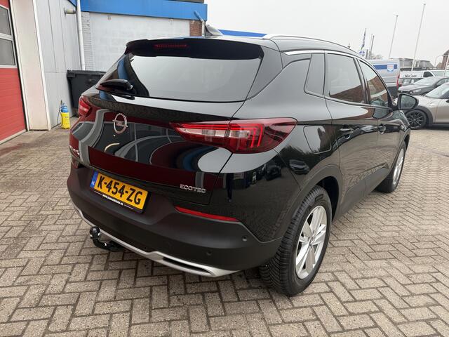 Opel Grandland X 1.2 Turbo 131 PK | Business Executive | 45.000km! |