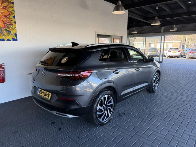 Opel Grandland X 1.2 Turbo Innovation / Compleet Nieuwe motor / Leer / Stoelverw./koeling / Luxe uitgerust /