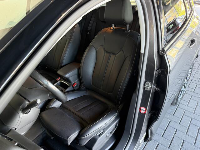 Opel Grandland X 1.2 Turbo Innovation / Compleet Nieuwe motor / Leer / Stoelverw./koeling / Luxe uitgerust /