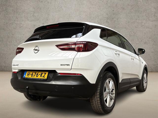 Opel Grandland X 1.2 Turbo Sport (APPLE CARPLAY, GROOT NAVI, GETINT GLAS, SPORTSTOELEN, LEDER, LANE ASSIST, ELEK PAKKET, NIEUWSTAAT)