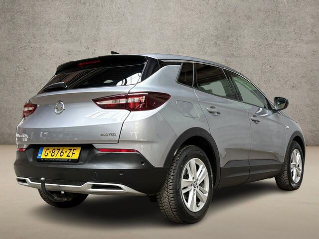 Opel Grandland X 1.2 Turbo Sport (APPLE CARPLAY, GROOT NAVI, CLIMATE, LEDER, TREKHAAK, KEYLESS, SPORTSTOELEN, GETINT GLAS, ELEK ACHTERKLEP, NIEUWSTAAT)