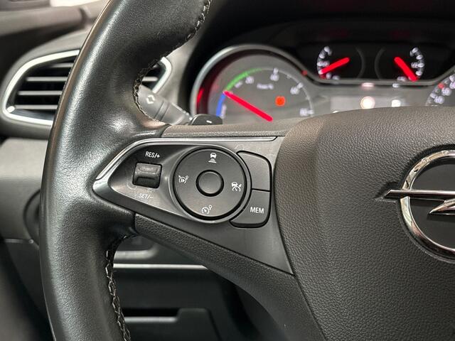 Opel Grandland X 1.6 Turbo Hybrid4 Innovation 300Pk Automaat (APPLE CARPLAY, GROOT NAVI, MEMORY SEATS, 360 CAMERA, STOELKOELING/VERWARMING, SPORTSTOELEN, ADAPTIVE CRUISE, GETINT GLAS, TREKHAAK, NIEUWSTAAT)