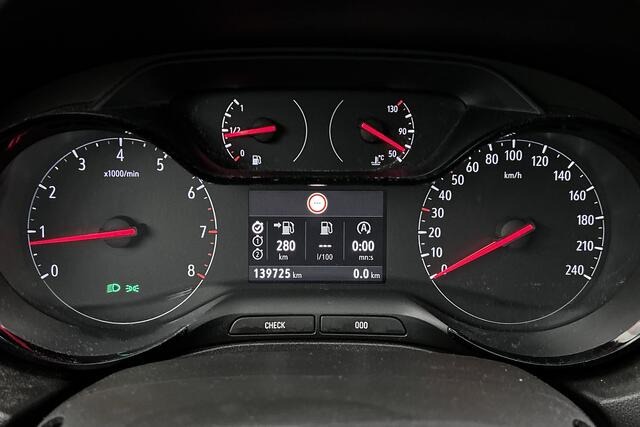 Opel Grandland X 1.2 Turbo Business Executive | Trekhaak | stoelverwarming | Cruise control