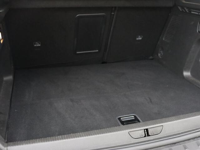 Opel Grandland X 1.6 Turbo Hybrid Elegance | SOH 90,2% | Carplay | Camera | Full LED | Half leder | Navigatie | Parkeerhulp | Climate control | Bluetooth | Cruise control | 56.000km NAP | PHEV | Plug In