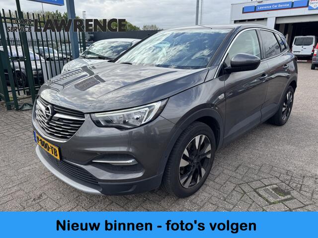 Opel Grandland X 1.2 Turbo Innovation | Trekhaak | Camera | Apple-Android | Goed onderhouden | % Bovag Occasion Partner %