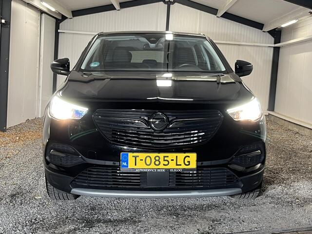 Opel Grandland X 1.2 Turbo Innovation 8-2018 NAVI CRUISE CAMERA PDC ECC LED CARPLAY 18'' AFN.TREKH..