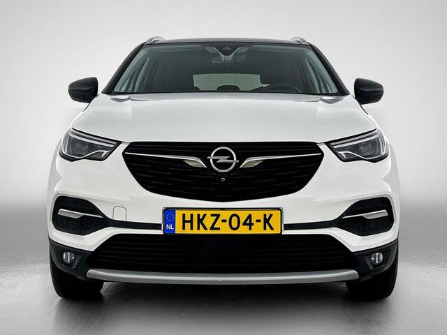 Opel Grandland X 1.6 Hybrid Ultimate 300PK Automaat | Elektrische Stoel | Elektrische Klep | Lederen Bekleding | Adaptieve Cruise Control | Navigatie | Climate Control | Stoelverwarming/Verkoeling | Dodehoekdetectie | 19"LMV | Camera Voor + Achter | Apple Carplay/Android 