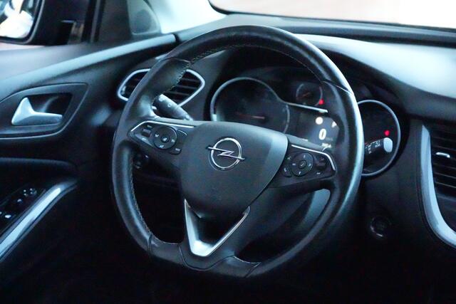 Opel Grandland X 1.2 Turbo Business Executive 131pk Navigatie/Trekhaak/Camera