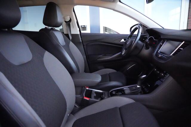 Opel Grandland X 1.2 Turbo Business Executive 131pk Navigatie/Trekhaak/Camera