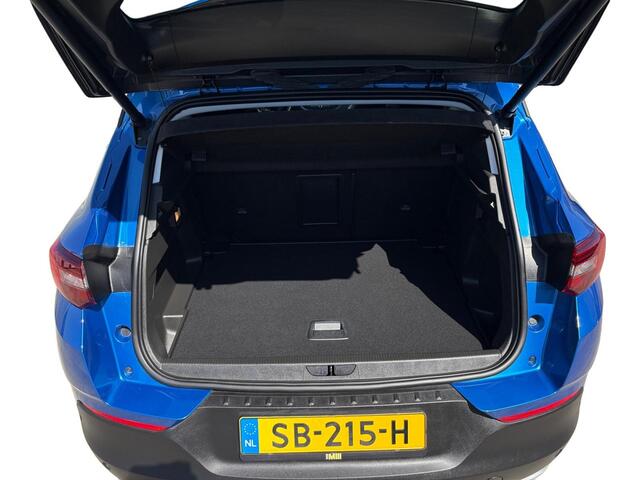 Opel Grandland X Innovation+ 1.2 Turbo 130pk | PANODAK | KEYLESS | UNIEKE KM STAND! | 1e EIGENAAR | NAVI | CLIMATE CONTROL | ISOFIX |