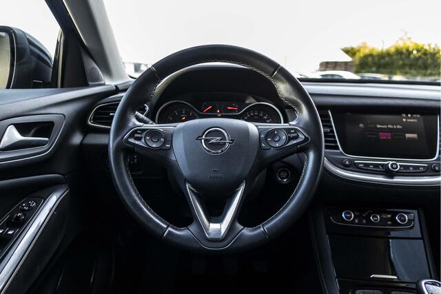 Opel Grandland X 1.2 Turbo Innovation | NL Auto | Carplay | Elektrische Klep
