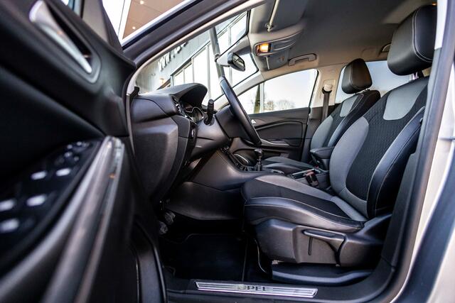 Opel Grandland X 1.2 Turbo Innovation | NL Auto | Carplay | Elektrische Klep