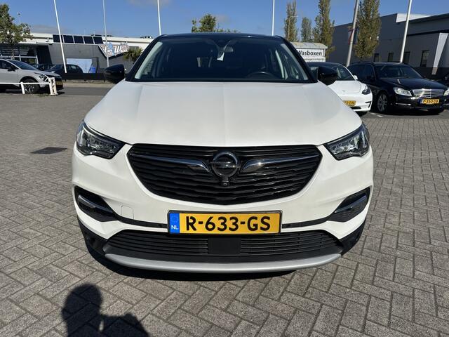 Opel Grandland X 1.2 Turbo Business Executive Camera Carplay Sportstoelen Stoelve