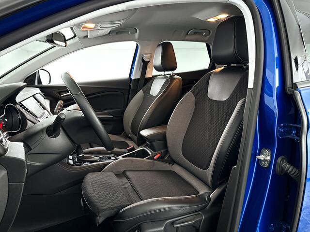 Opel Grandland X 1.2 Turbo Ultimate | Parkeercamera | Stoel- en Stuurverwarming | Airco | Cruise control