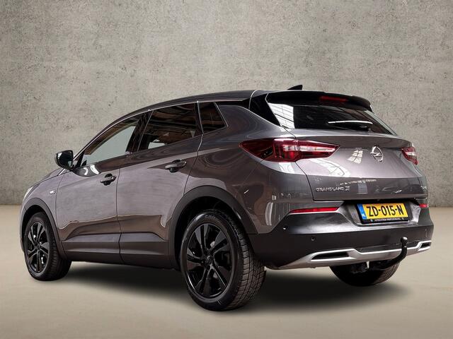 Opel Grandland X 1.2 Turbo Innovation Automaat (APPLE CARPLAY, GROOT NAVI, CLIMATE, CAMERA, KEYLESS, LEDER, SPORTSTOELEN, GETINT GLAS, TREKHAAK, NIEUWE APK, NIEUWSTAAT)