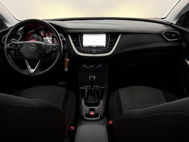 Opel Grandland X 1.2 Turbo Edition Panoramadak, Parkeersensoren, Navi, Cruise control, A start stop, Rijstrok correctie, A start stop