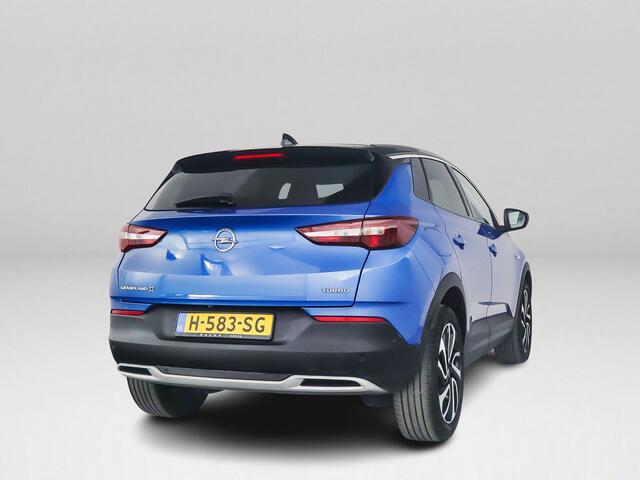 Opel Grandland X 1.2 Turbo Ultimate | Parkeercamera | Stoel- en Stuurverwarming | Airco | Cruise control