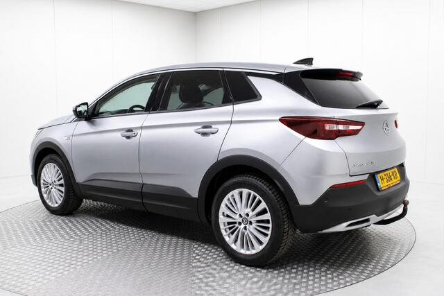 Opel Grandland X 1.5 CDTi Innovation+ Full Option | Automaat | Camera PDC / Trekhaak / Navi / AGR Leren Geheug. Stoelen / Blind Spot