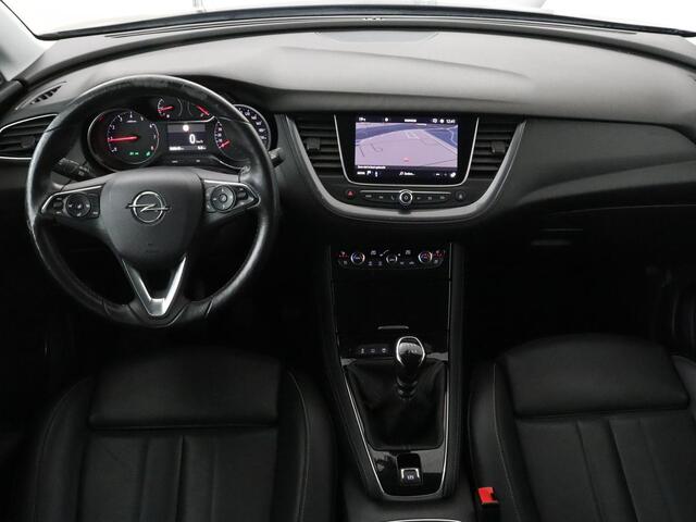 Opel Grandland X 1.2 Turbo Innovation | Stoelventilatie | Leder | Trekhaak | Camera | Carplay | Side Assist | Stoelverwarming | Full LED | Keyless | Climate control | Navigatie | Cruise control
