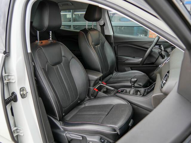 Opel Grandland X 1.2 Turbo Innovation | TREKHAAK | LEDER | CAMERA |