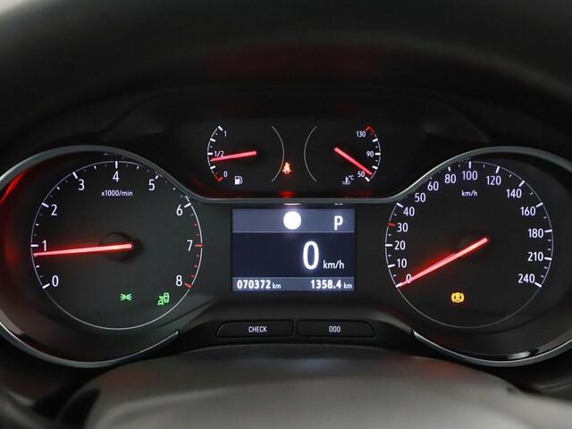 Opel Grandland X 1.6 Turbo Innovation ECC/Navi/Cruise/Carplay /Stoel en stuurverwarming/lane assist/Standkachel