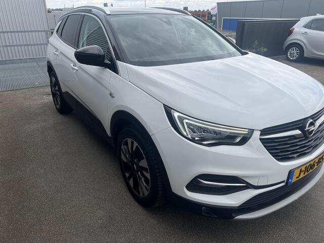 Opel Grandland X 1.2 Turbo Innovation Dodehoekdetectie, Navigatie, Smart Key,