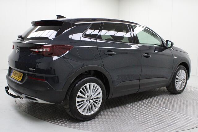 Opel Grandland X 1.2 Turbo Innovation | dealer onderhouden | trekhaak | elektr. achterklep | climate | navi | pdc v/a+camera | dode hoek | carplay | spiegel elektr. inklapbaar | cruise | bluetooth