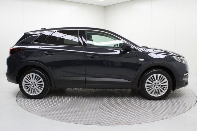 Opel Grandland X 1.2 Turbo Innovation | dealer onderhouden | trekhaak | elektr. achterklep | climate | navi | pdc v/a+camera | dode hoek | carplay | spiegel elektr. inklapbaar | cruise | bluetooth