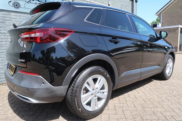 Opel Grandland X 1.2 Turbo Innovation Autopas aanwezig Trekhaak Distributie riem vervangen
