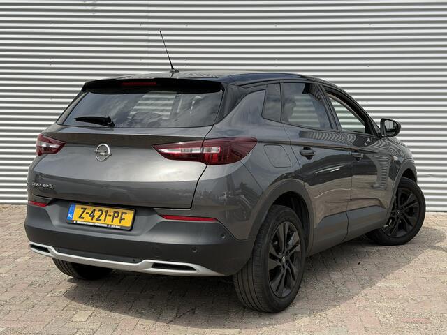 Opel Grandland X 1.2 Turbo Ultimate | Nieuw Binnen! | Stoel-stuurverwarming | Camera | Half Leder