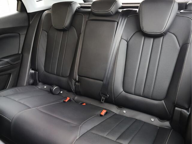 Opel Grandland X 1.6 Turbo Hybrid4 Ultimate CarPlay | Cam | Stoelventilatie | Adaptive LED | PHEV