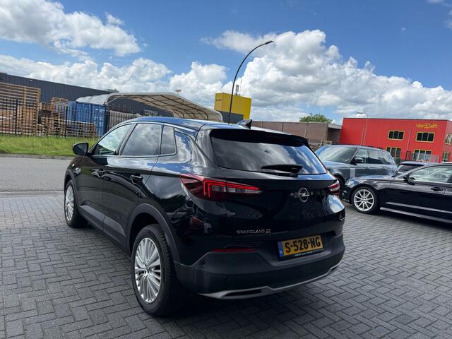 Opel Grandland X 1.2 Turbo Innovation | 2E EIGENAAR | 12MND GARANTIE | AUTOMAAT | CRUISE | DAB | CARPLAY | CLIMA | NAVI