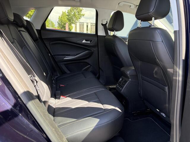 Opel Grandland X 1.2 Turbo Innovation 1e Eigenaar,360°Camera,Carplay,Navi,Leder,Stoelverw-Koeling,Stuurverw,Pdc V+A,Dodehoek,Rijstrooksensor,Elekt.Stoelen,Keyless,Dealer Onderhouden,6 Bak,D-riem vv in 2022,Apk tot 10-2026
