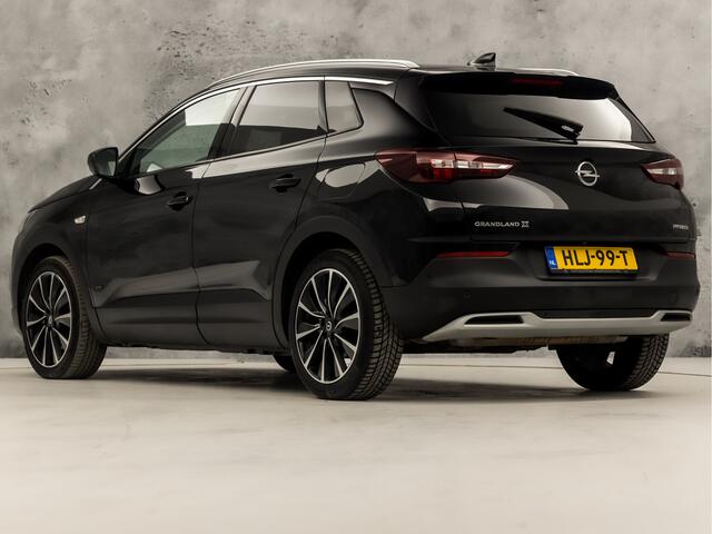 Opel Grandland X 1.6 Turbo Hybrid Innovation 229Pk Automaat (APPLE CARPLAY, GROOT NAVI, CAMERA, GETINT GLAS, SPORTSTOELEN, LEDER, KEYLESS, ELEK ACHTERKLEP, NIEUWSTAAT)