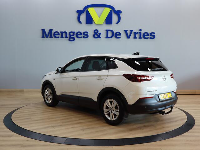 Opel Grandland X 1.2 Turbo Online Edition Airco ECC | Trekhaak | Parkeer Sensoren | Cruise Control | Navigatie | Apple Carplay | Isofix | NAP