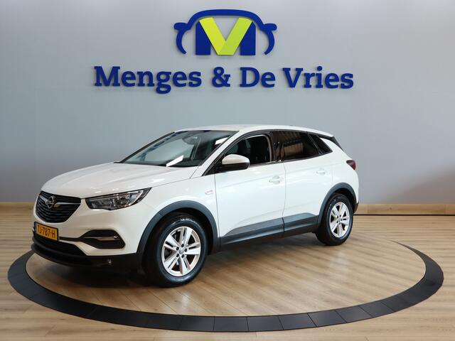 Opel Grandland X 1.2 Turbo Online Edition Airco ECC | Trekhaak | Parkeer Sensoren | Cruise Control | Navigatie | Apple Carplay | Isofix | NAP