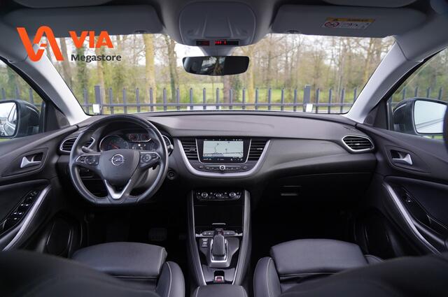 Opel Grandland X 1.6 Turbo 181PK | Ultimate | Trekhaak | Stoelverw. & koeling | Standkachel | Leder | LED | Camera